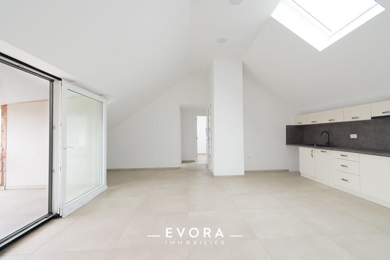 Appartement - 83 m² - 3 pièces