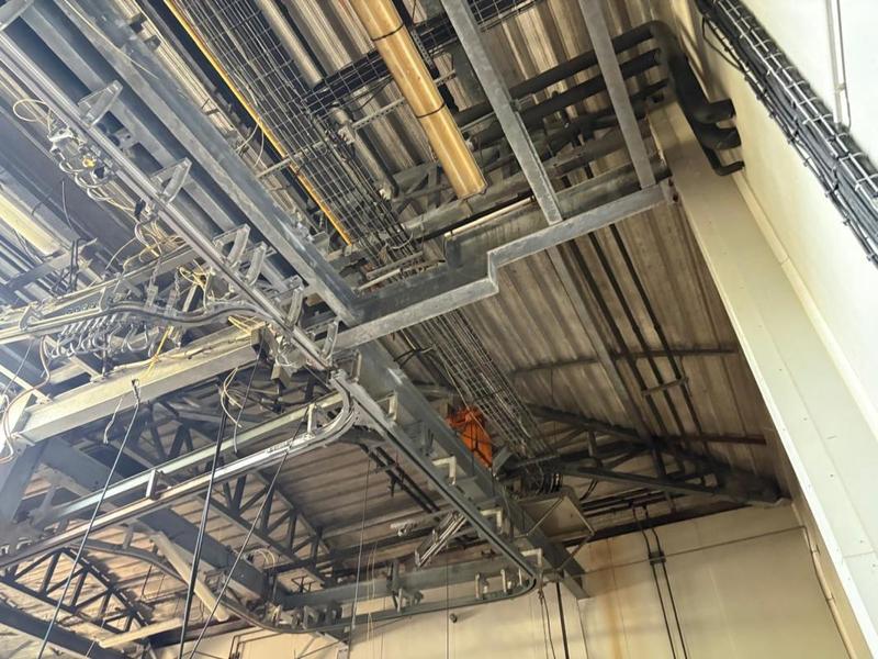 Bureau - 3 000 m² - 15 pièces