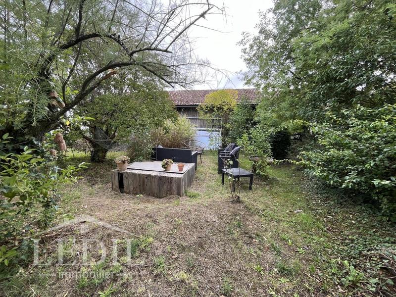 Maison - 227 m² - 5 pièces