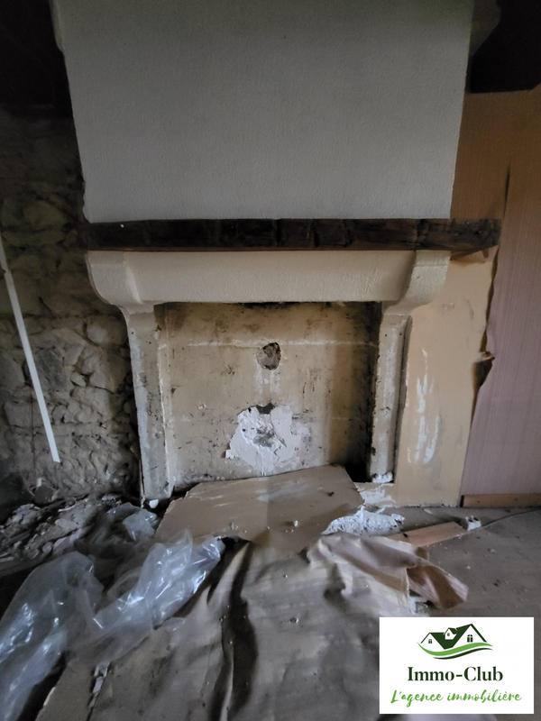 Maison ancienne - 180 m² - 3 pièces