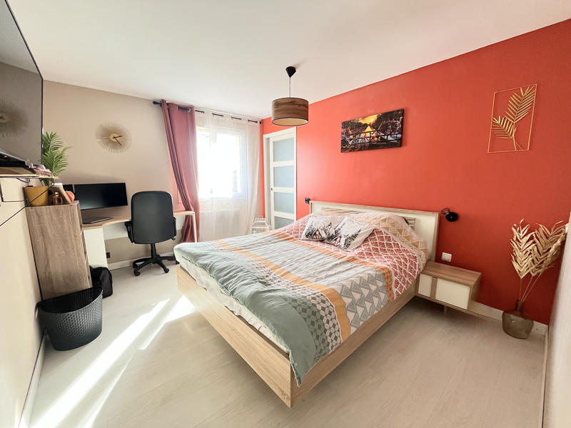 Maison - 102 m² - 5 pièces