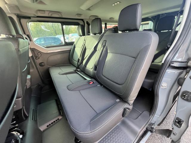 Renault Trafic Combi 9 places Grand Techno Blue dCi 150