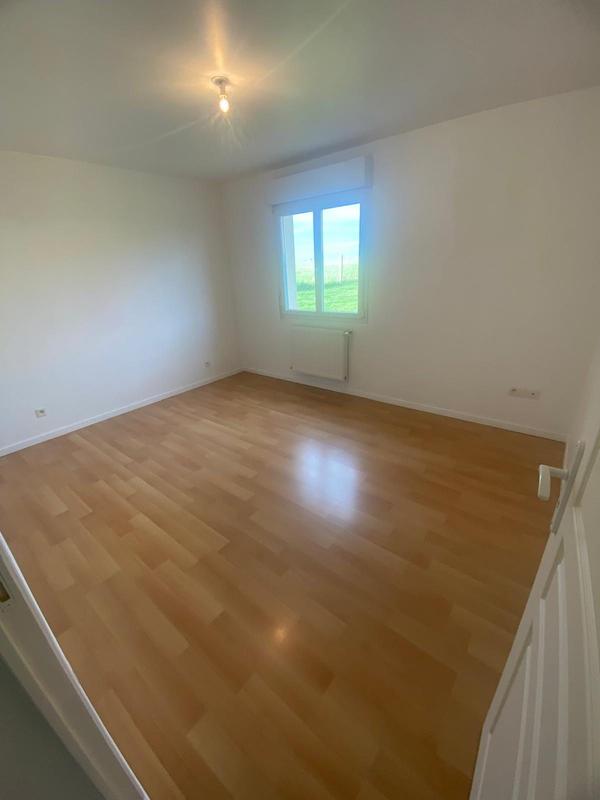 Maison - 102 m² - 4 pièces