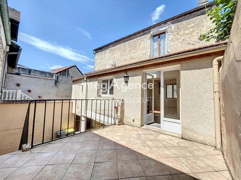 Maison - 64 m² - 4 pièces