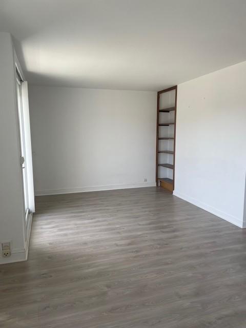 Appartement - 98 m² - 4 pièces