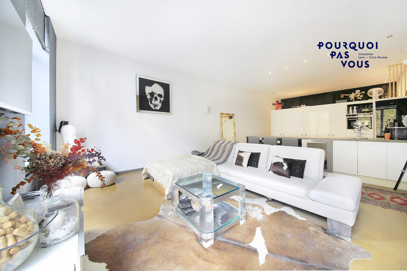 Appartement - 75 m² - 3 pièces