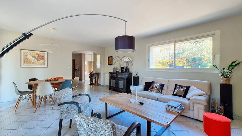 Maison - 155 m² - 5 pièces