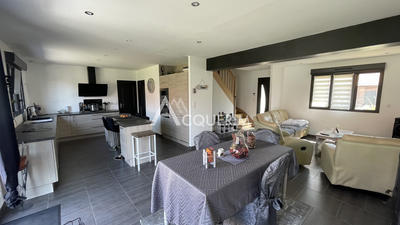 Villa - 96 m² - 5 pièces