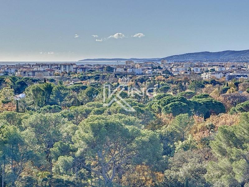 Appartement - 134 m² - 3 pièces