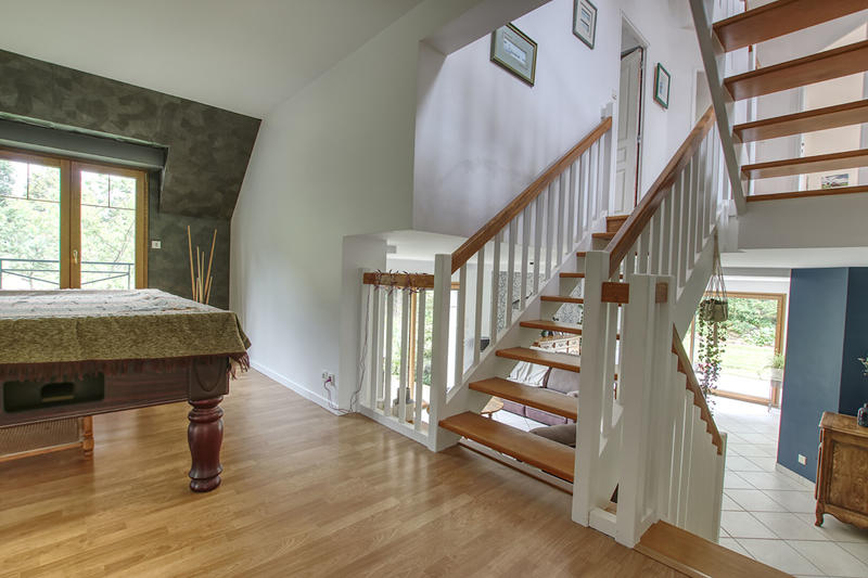 Maison - 165 m² - 8 pièces