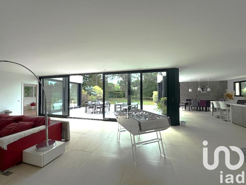 Maison de maîtres - 330 m² - 8 pièces