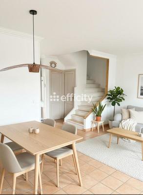 Villa - 64 m² - 4 pièces