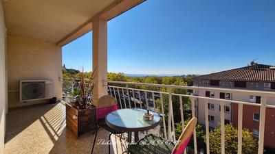 Appartement - 124 m² - 5 pièces