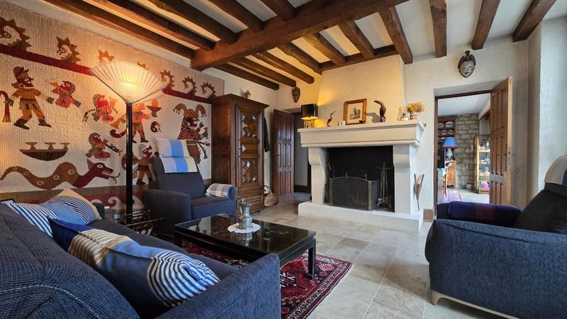 Maison - 202 m² - 7 pièces