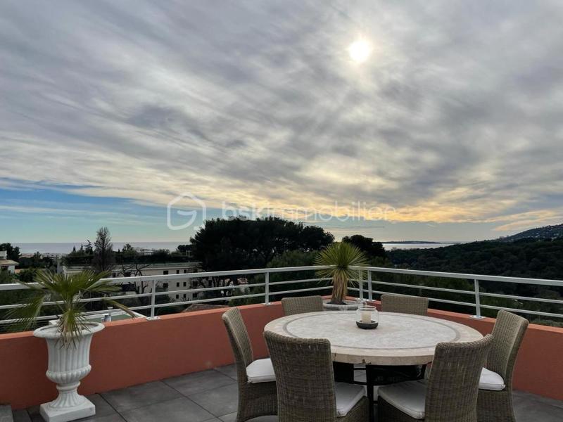 Penthouse - 118 m² - 4 pièces