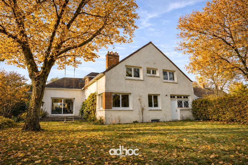 Villa - 182 m² - 8 pièces