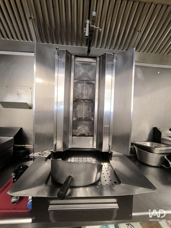 Local commercial - 210 m²