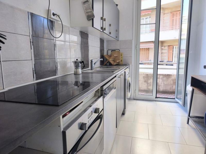 Appartement - 79 m² - 4 pièces