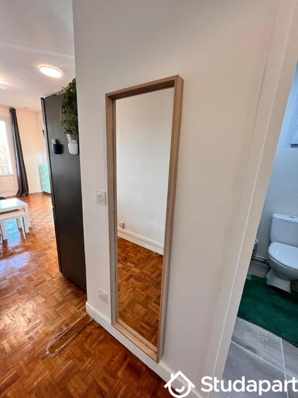 Chambre - 7 m² - 1 pièce