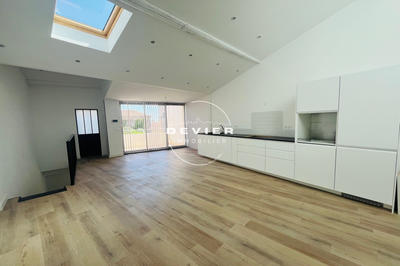 Maison de village - 80 m² - 3 pièces