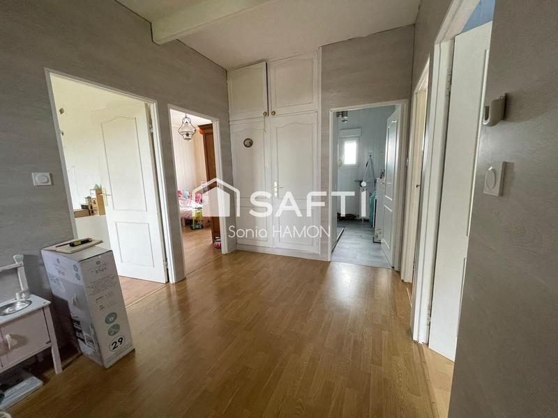 Maison - 164 m² - 9 pièces