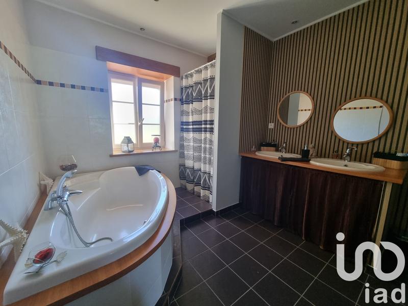 Maison - 176 m² - 6 pièces