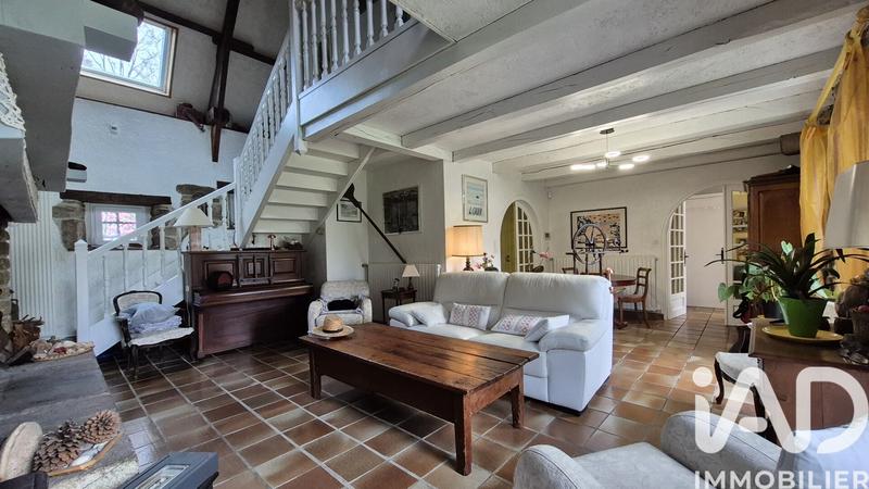 Maison - 145 m² - 7 pièces