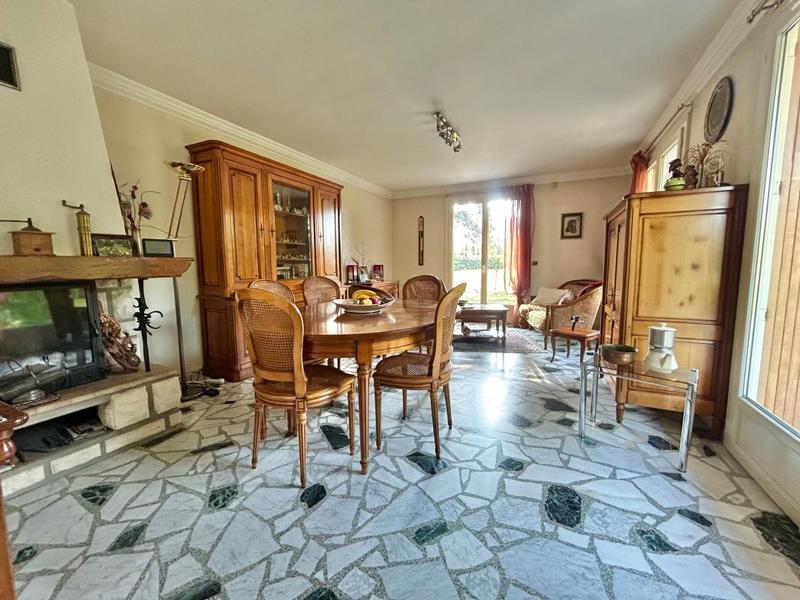 Maison - 115 m² - 5 pièces
