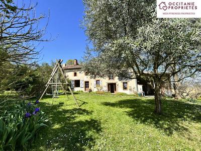 Corps de ferme - 292 m² - 14 pièces