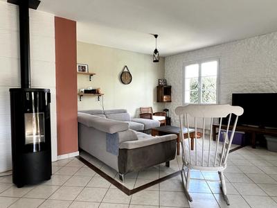 Maison - 123 m² - 5 pièces