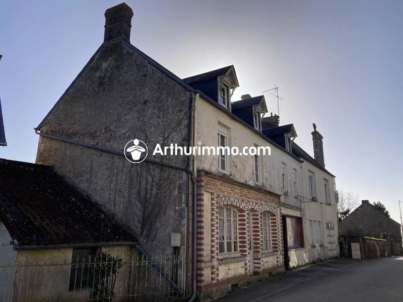 Maison - 253 m² - 8 pièces