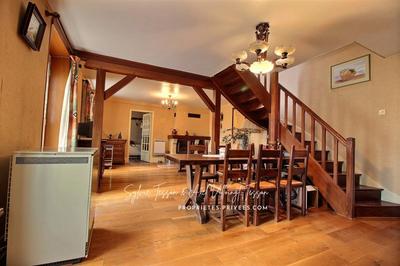 Maison - 107 m² - 5 pièces