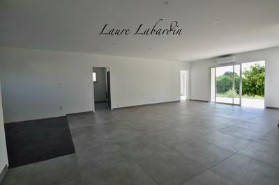 Maison - 137 m² - 6 pièces