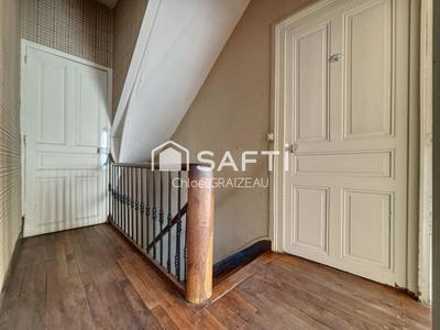 Maison - 128 m² - 7 pièces
