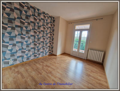 Maison - 121 m² - 5 pièces