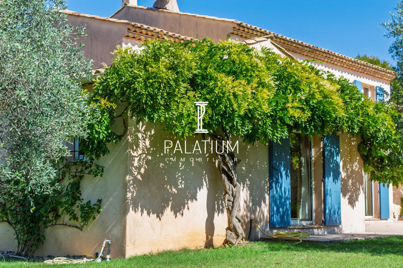 Mas - 311 m² - 12 pièces