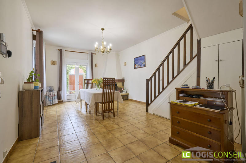 Maison - 88 m² - 5 pièces