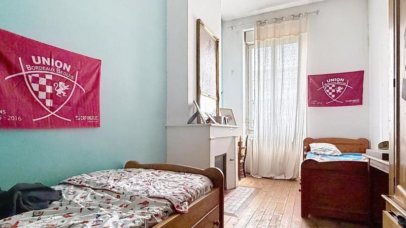 Maison de maîtres - 141 m² - 6 pièces