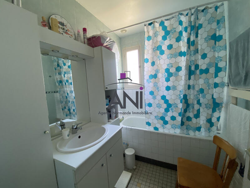 Maison - 87 m² - 4 pièces