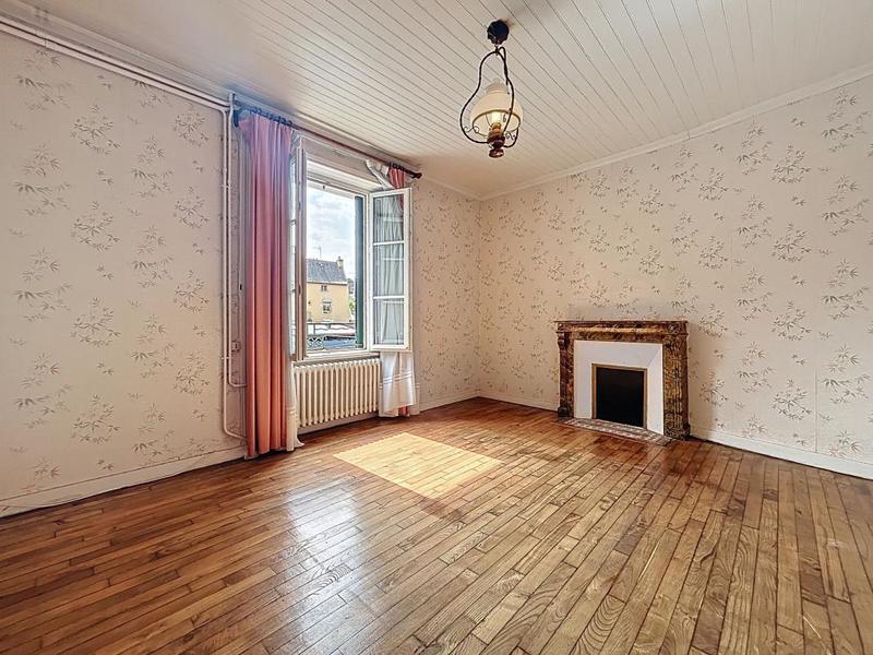 Maison - 194 m² - 7 pièces