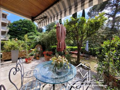 Appartement - 100 m² - 3 pièces