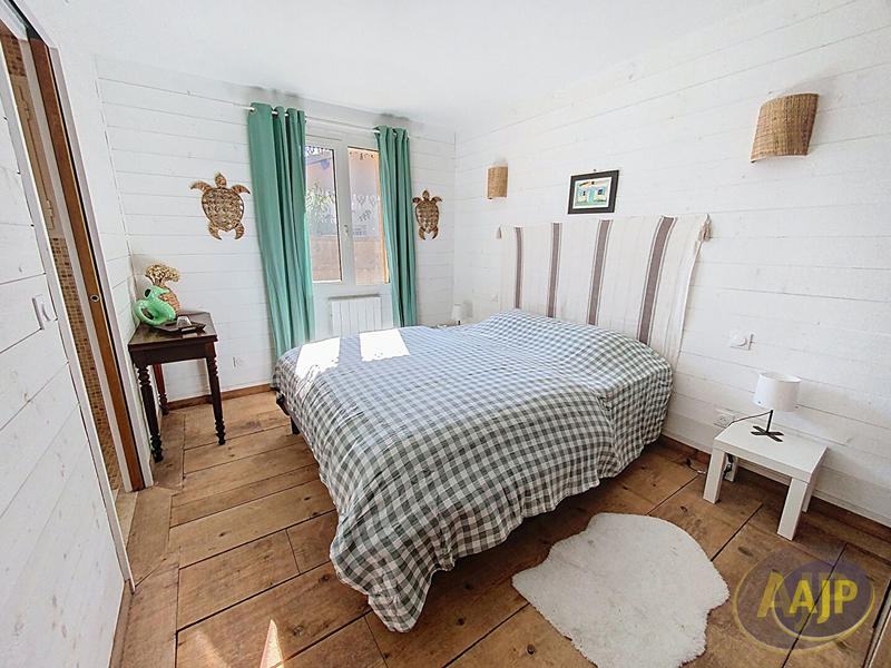 Maison - 174 m² - 7 pièces