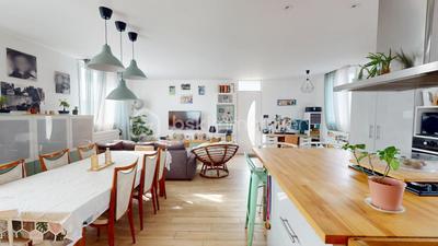 Maison - 122 m² - 6 pièces