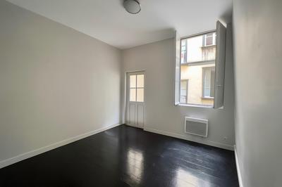 Appartement - 90 m² - 3 pièces