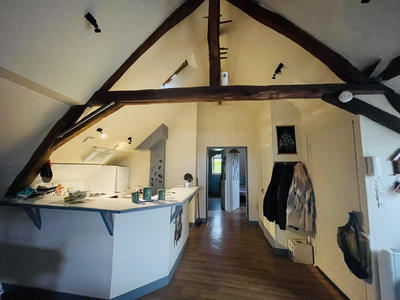 Appartement - 67 m² - 1 pièce