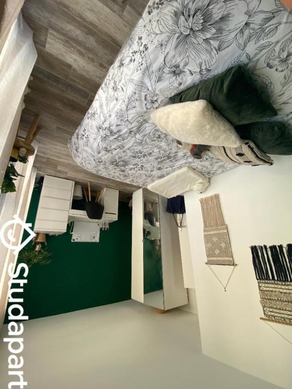 Chambre - 12 m² - 1 pièce