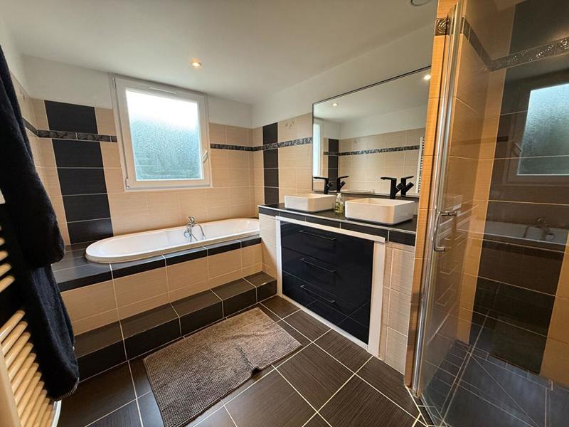 Maison - 115 m² - 5 pièces