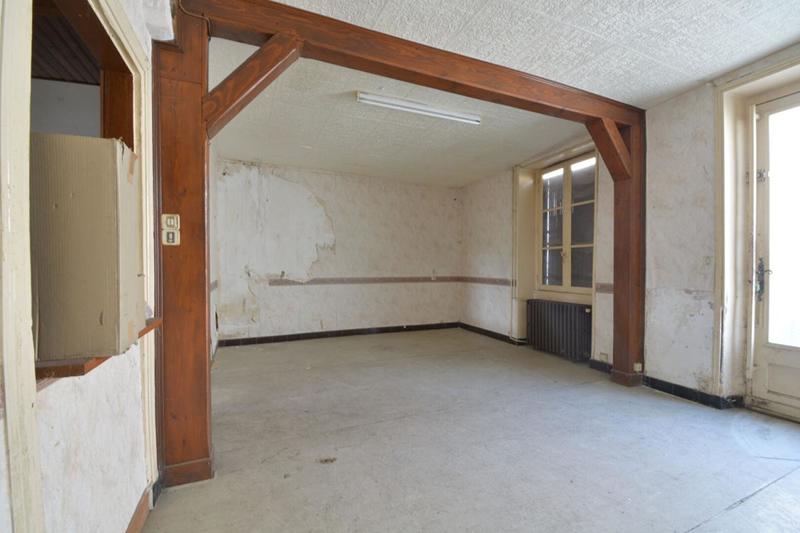 Maison - 200 m² - 8 pièces