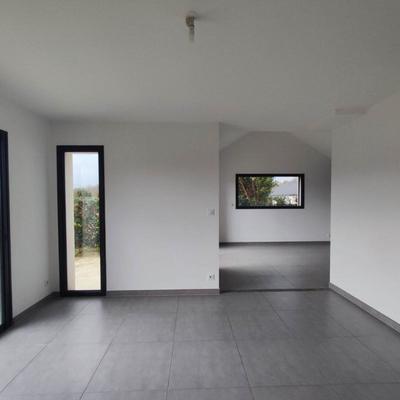 Maison - 115 m² - 6 pièces