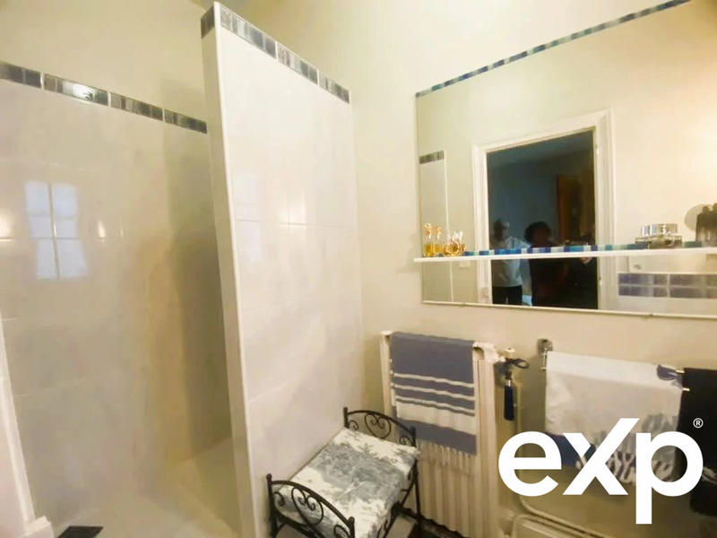 Maison - 146 m² - 7 pièces